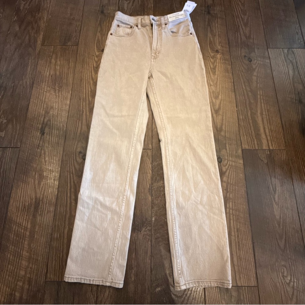 NWT Abercrombie & Fitch The Ultra High Rise The Ankle Straight Jeans Size 25